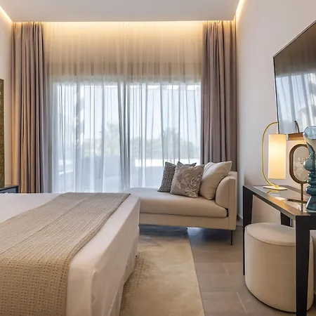 Dionis Boutique & 4* Jávea