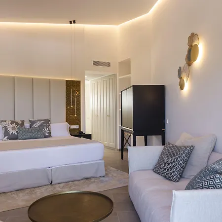 Dionis Boutique & 4*
