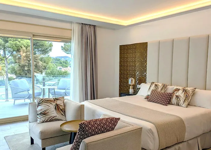 Dionis Boutique & Jávea